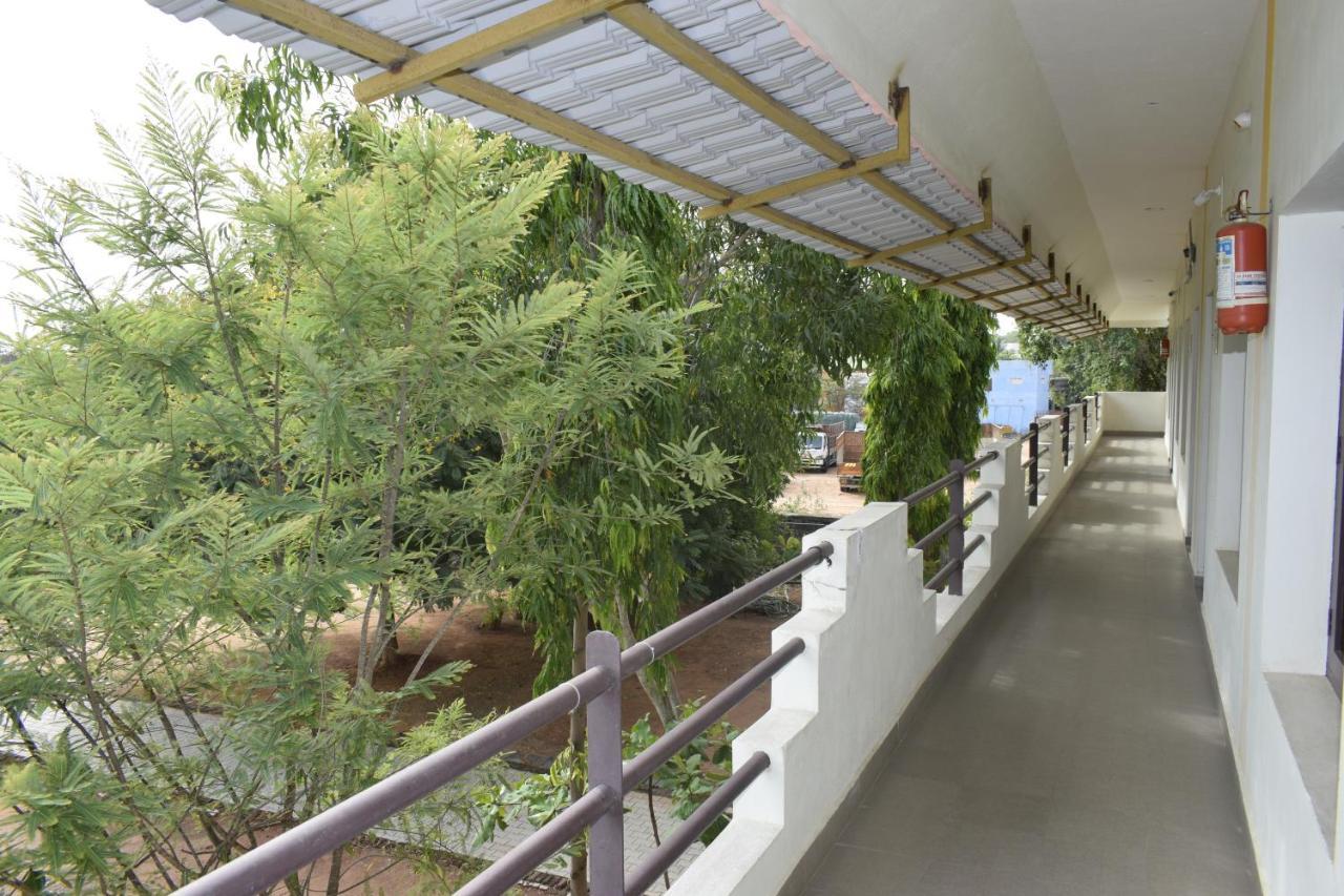Rani Residency Hotel Pondicherry Exterior photo